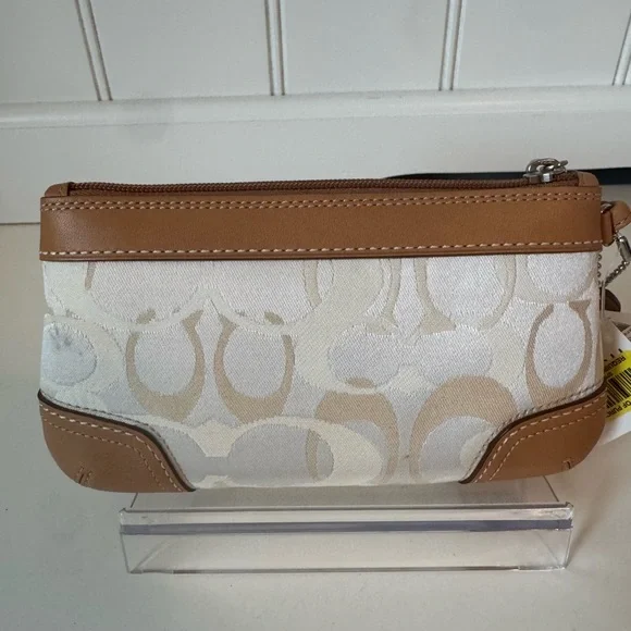 Coach Tan and Cream Wristlet NWT - Picture 2 of 4